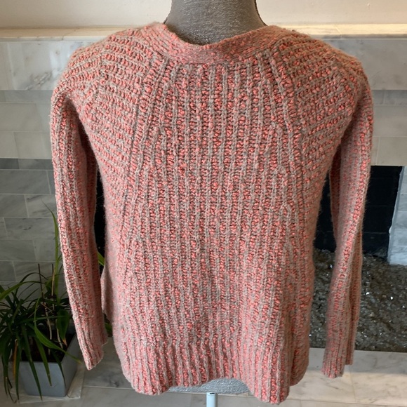 Anthropologie Moth Boucle Zipper V-neck Sweater Size Small - Picture 12 of 15
